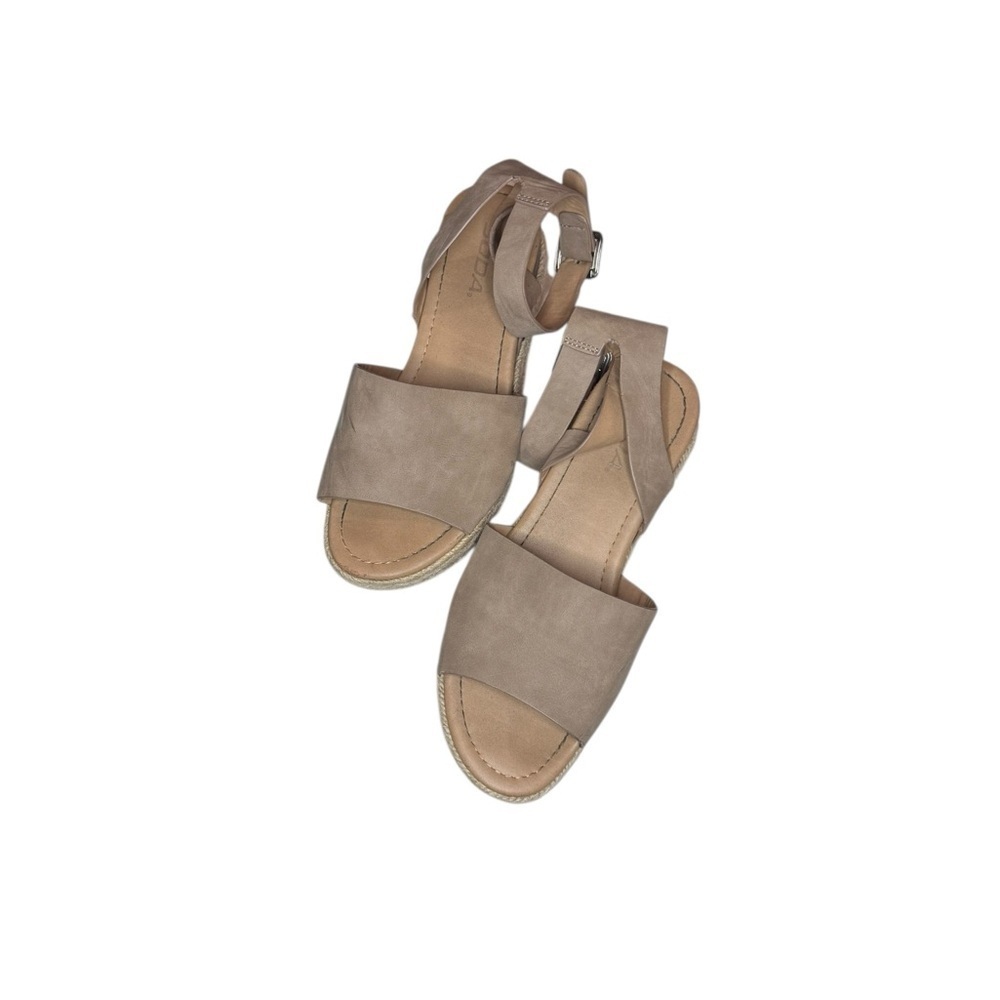 Soda Platform espadrille sandals sz not marked fits like 6.5 ws24